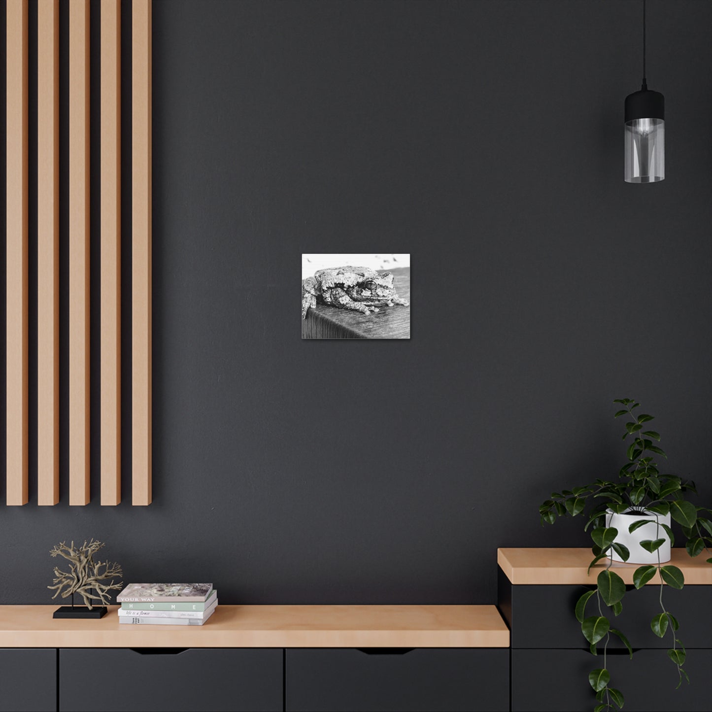 Tree Frog Patience - Canvas Gallery Wraps