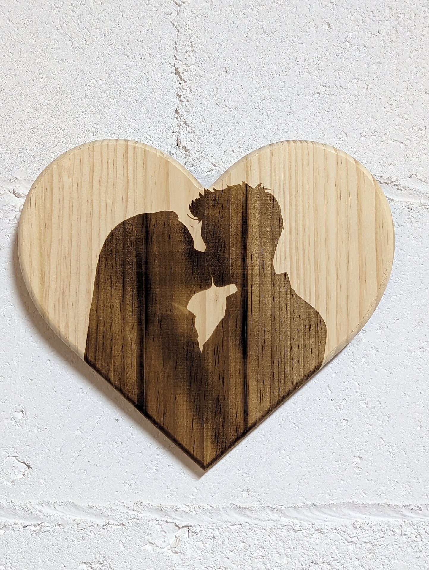 9-inch-wide solid wood heart with romantic couple kissing silhouette