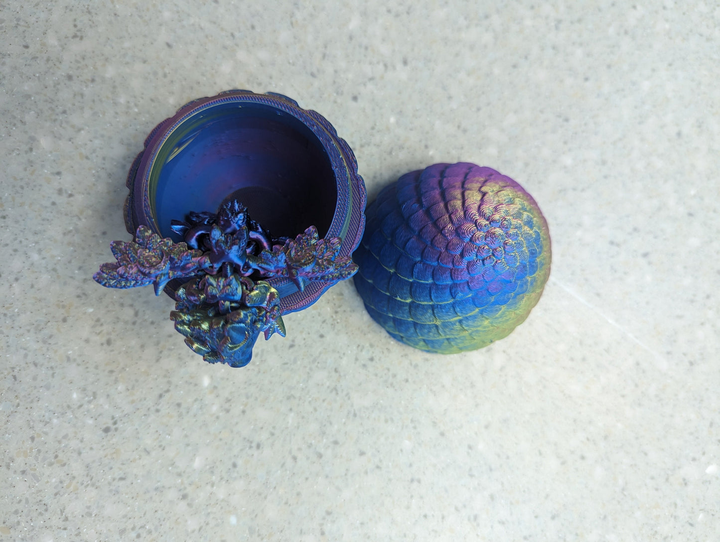Dragon Egg with Baby Dragon Inside! - 3d printed and with a fully articulated dragon